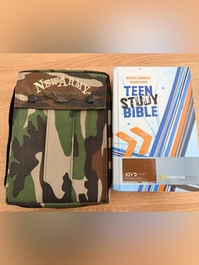Teen study Bible and NEWARMY Camouflage Bible Cover King James Version